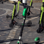 ΚΥΠΡΟΣ: Ασφαλιστική κάλυψη και σήμανση για τα ηλεκτρικά σκούτερ – Τι προτείνει το Υπουργείο Μεταφορών